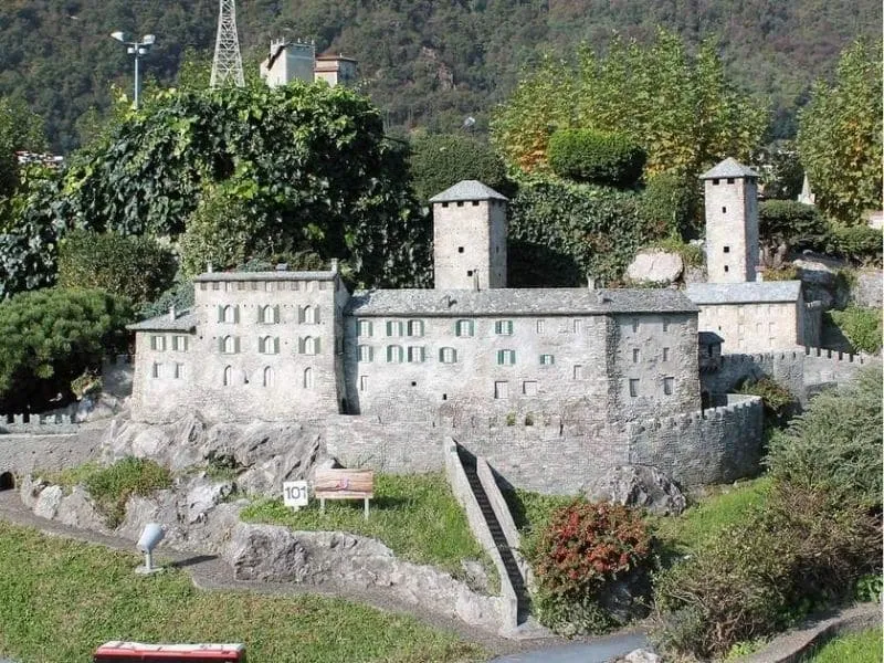 Lâu đài Bellinzona