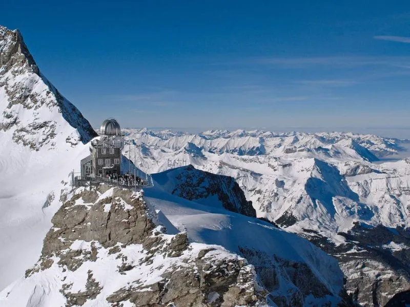 Chinh Phục "Top Of Europe": Cẩm nang du lịch Jungfraujoch từ A-Z