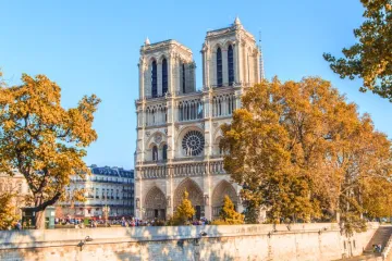 Tour Châu Âu: PHÁP - Ý - THỤY SĨ - VATICAN 9 ngày 8 đêm